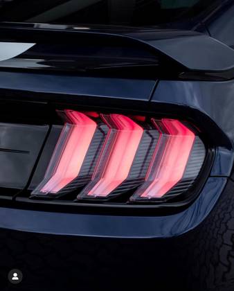 FORD MUSTANG 5.0 V8 TI-VCT GASOLINA GT PREMIUM SELECTSHIFT FORD MUSTANG 5.0 V8 TI-VCT GASOLINA GT PREMIUM SELECTSHIFT